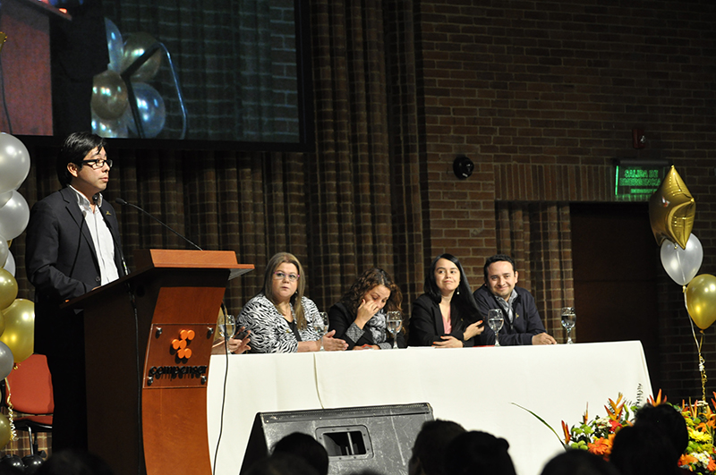 toto de participantes en la Ceremonia de Incentivos y Reconocimientos
